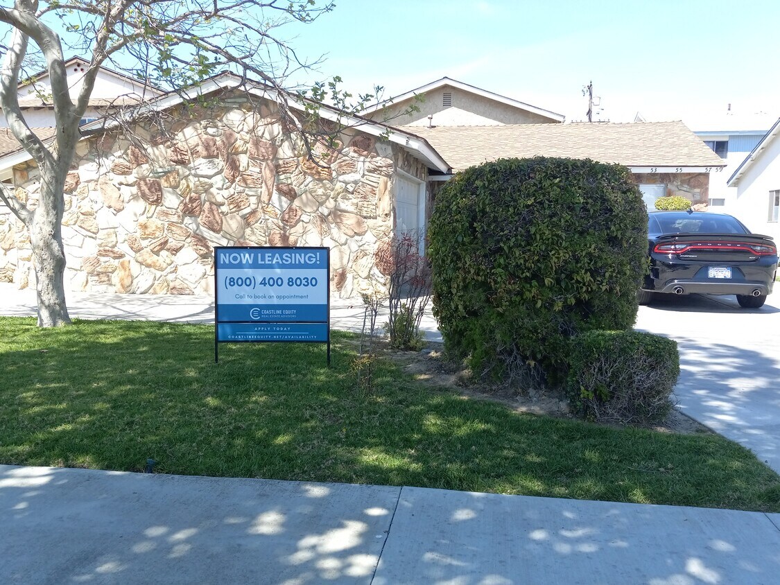 4259 Farquhar Ave, Los Alamitos, CA 90720 Townhome Rentals in Los