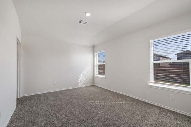 Building Photo - 1822 Teton River Dr