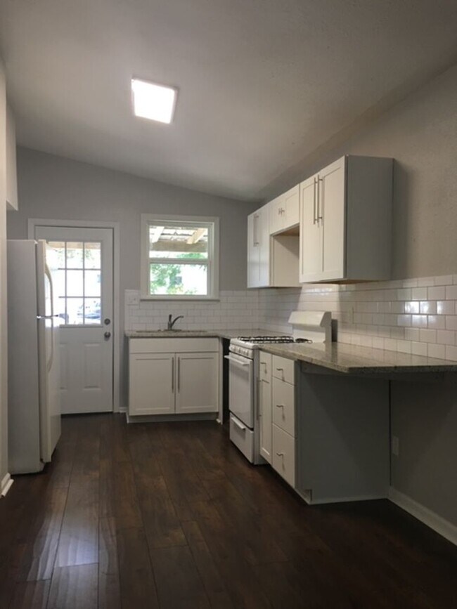 Foto del edificio - Charming East Austin Gem