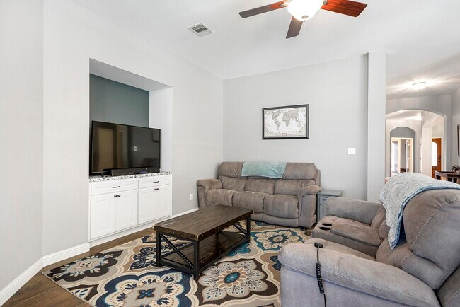 Foto del edificio - 28139 Canyon Wren Dr