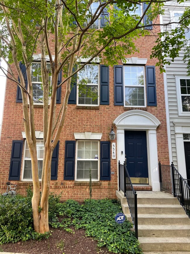 Building Photo - 5540 Lanier Ave