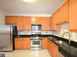 Building Photo - 1515 North Point Dr