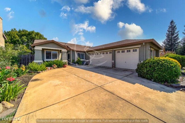 Foto del edificio - 3 br, 2 bath House - 810 Kempton