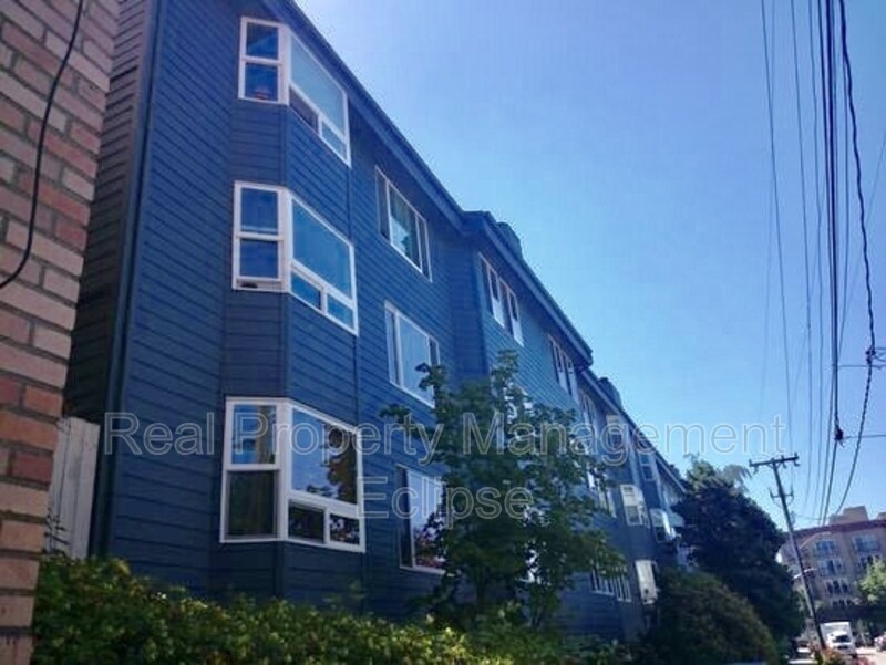 Primary Photo - 210 Boylston Ave E