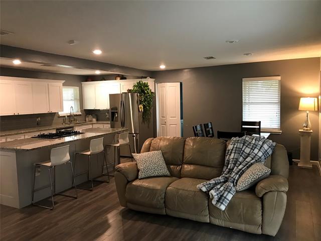 Foto del edificio - 3517 Slade Blvd