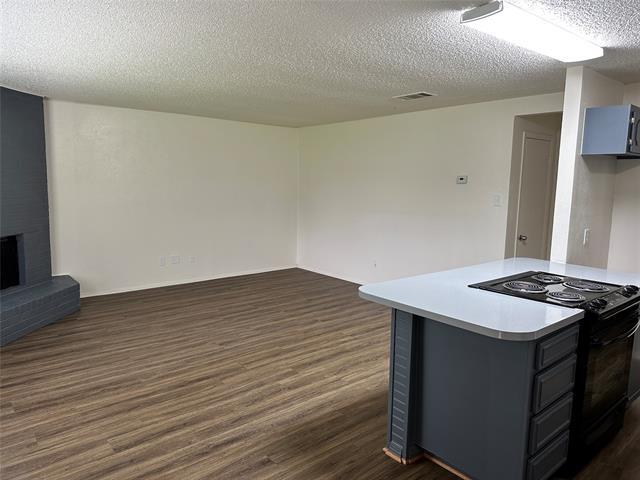 Building Photo - 5708 Macdougall Dr