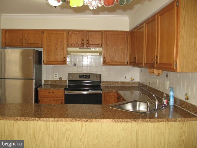 Building Photo - 160 Trotters Lea Ln