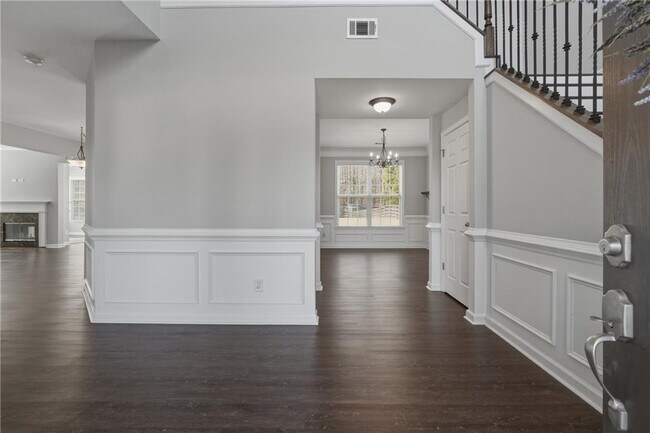 Foto del edificio - 5375 Concord Downs Dr