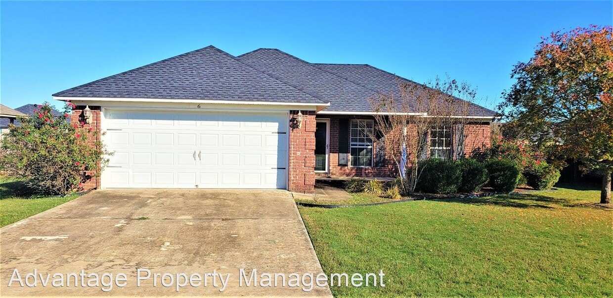 3 Br 2 Bath House 6 Amethyst St House For Rent In Greenbrier Ar Apartments Com