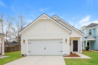 Interior Photo - Banton Village