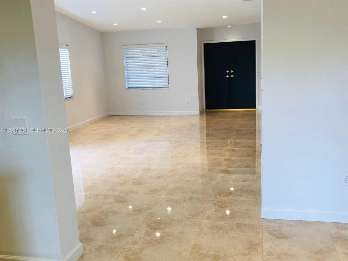 Foto del edificio - 10063 SW 147th Ct