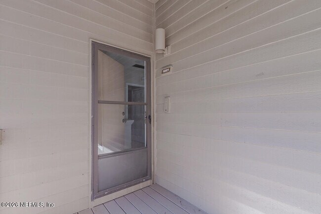 Foto del edificio - 2920 Ravines Rd