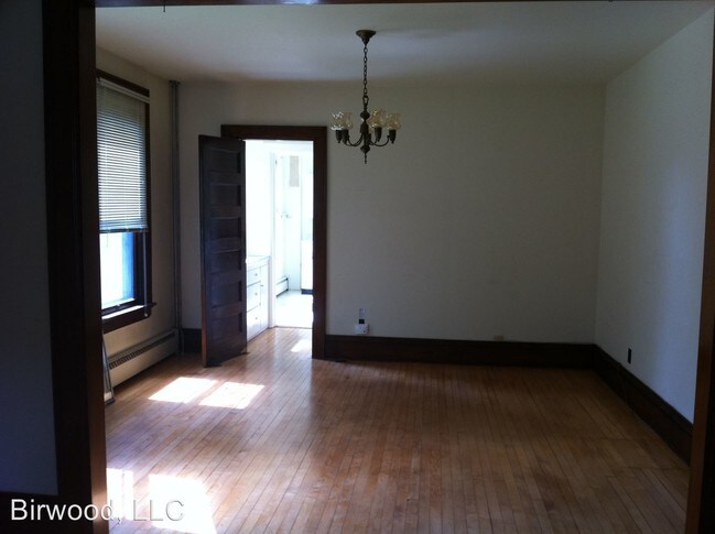 Building Photo - 1314 Rutledge St