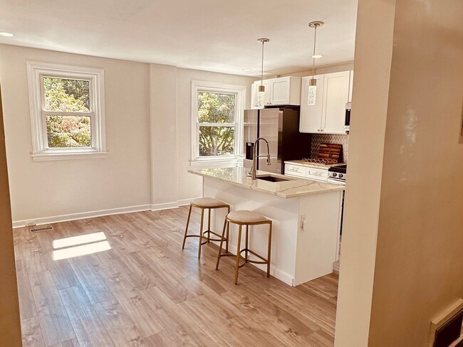 Building Photo - 3 Bedroom twin Family Home in Drexel Hill