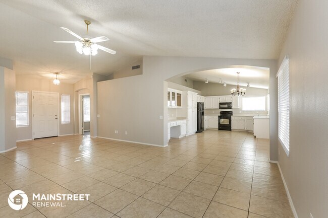 Building Photo - 5028 N 85th Ave