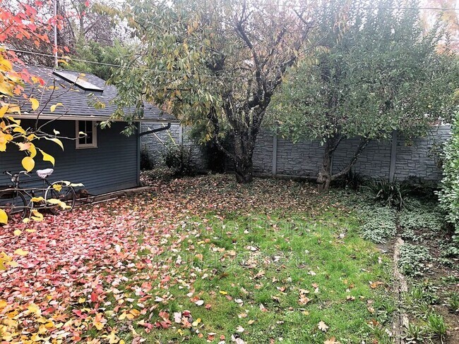 Foto del edificio - 436 NW 8th St