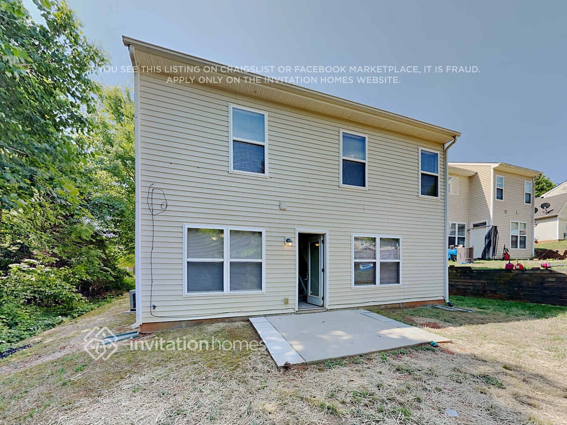 Building Photo - 15510 Rathangan Dr