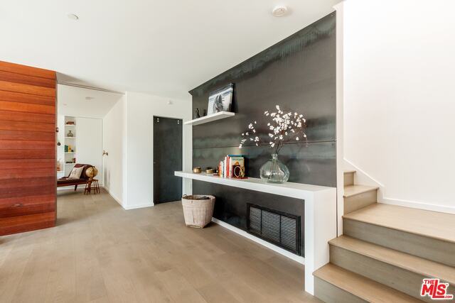 Foto del edificio - 3244 Descanso Dr