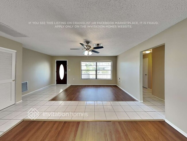 Foto del edificio - 3032 Oak Hill Rd
