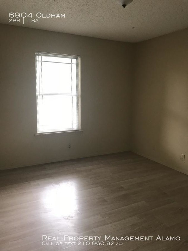 Building Photo - 2 bedroom in San Antonio TX 78239