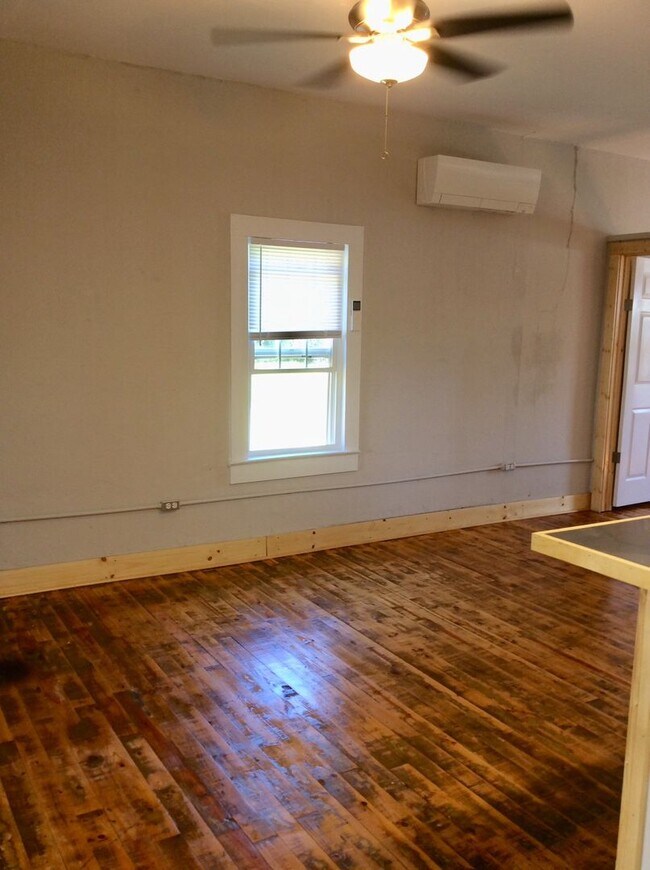 Foto del edificio - 16 Wells St