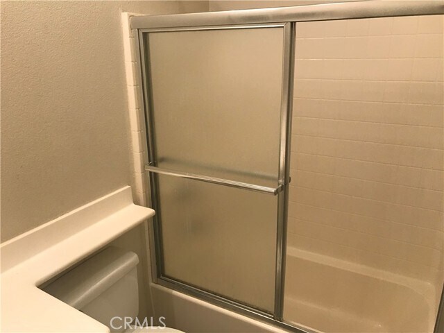 Foto del edificio - 2237 Chaffee St