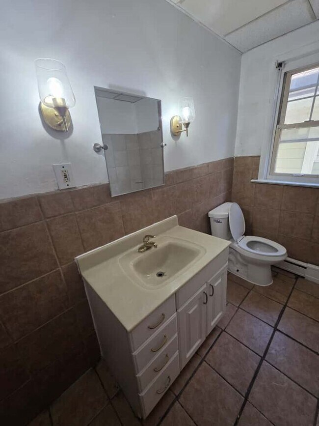 Foto del edificio - 647 Edgewood Ave