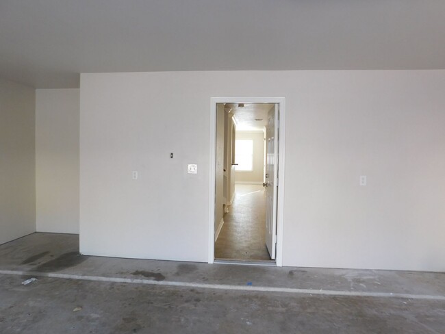 Building Photo - The Ranch at Sam Houston