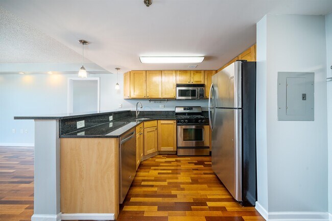 Foto del edificio - 759 2nd St