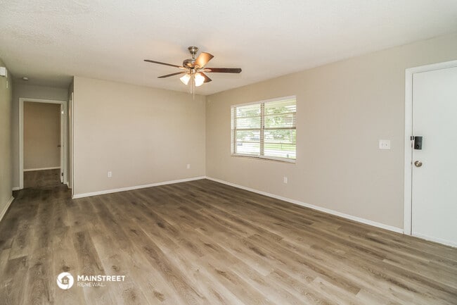 Building Photo - 111 Borada Rd