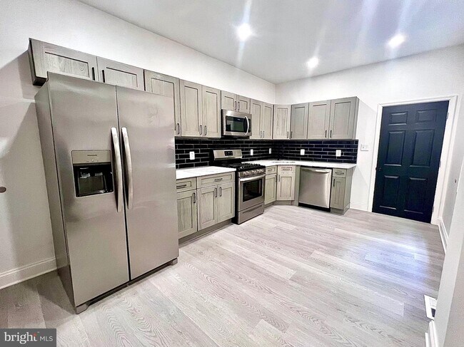 Foto del edificio - 1921 N 25th St