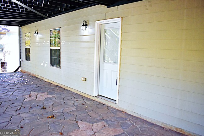 Foto del edificio - 3445 Anneewakee Falls Pkwy