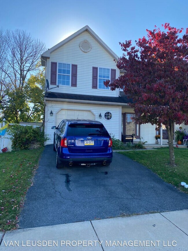 Building Photo - 3 br, 3 bath House - 68 Michigan Drive