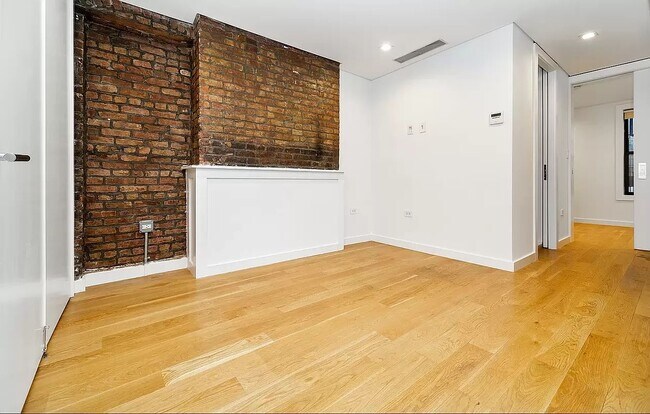 Foto del edificio - 100 Forsyth Street