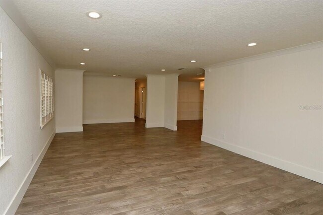 Foto del edificio - 4307 W Roland St