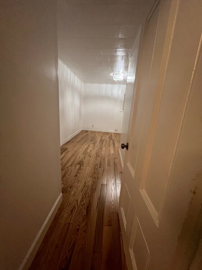 Foto del edificio - 22 N Pleasant St