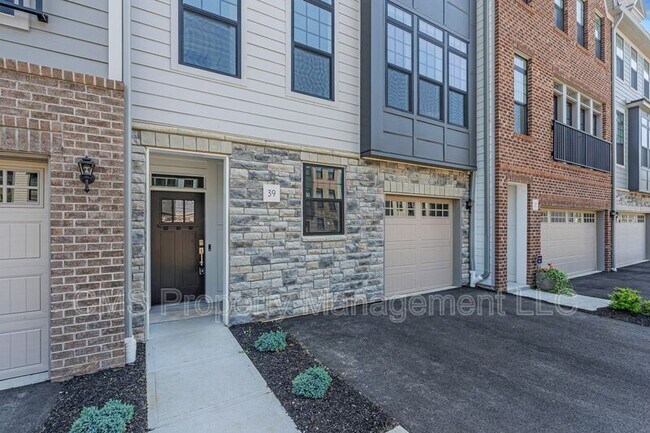 Building Photo - 39 Cinnamon Dr