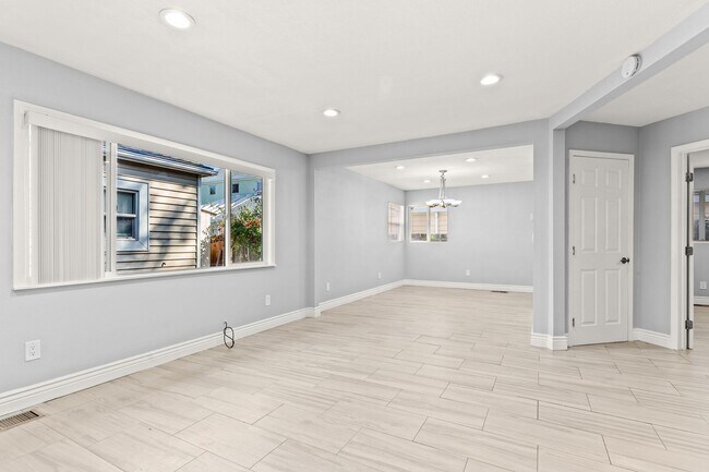 Foto del edificio - 1271 Ocean Ave