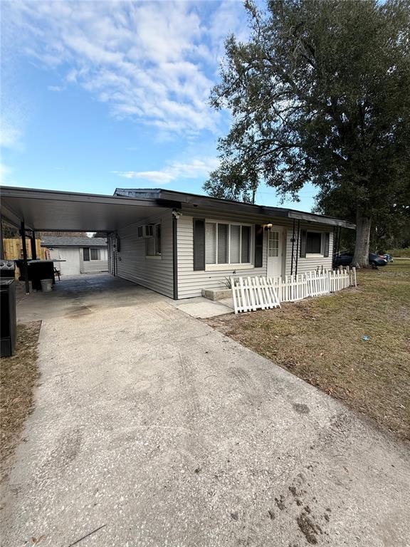 Foto del edificio - 665 Lake Apopka Blvd