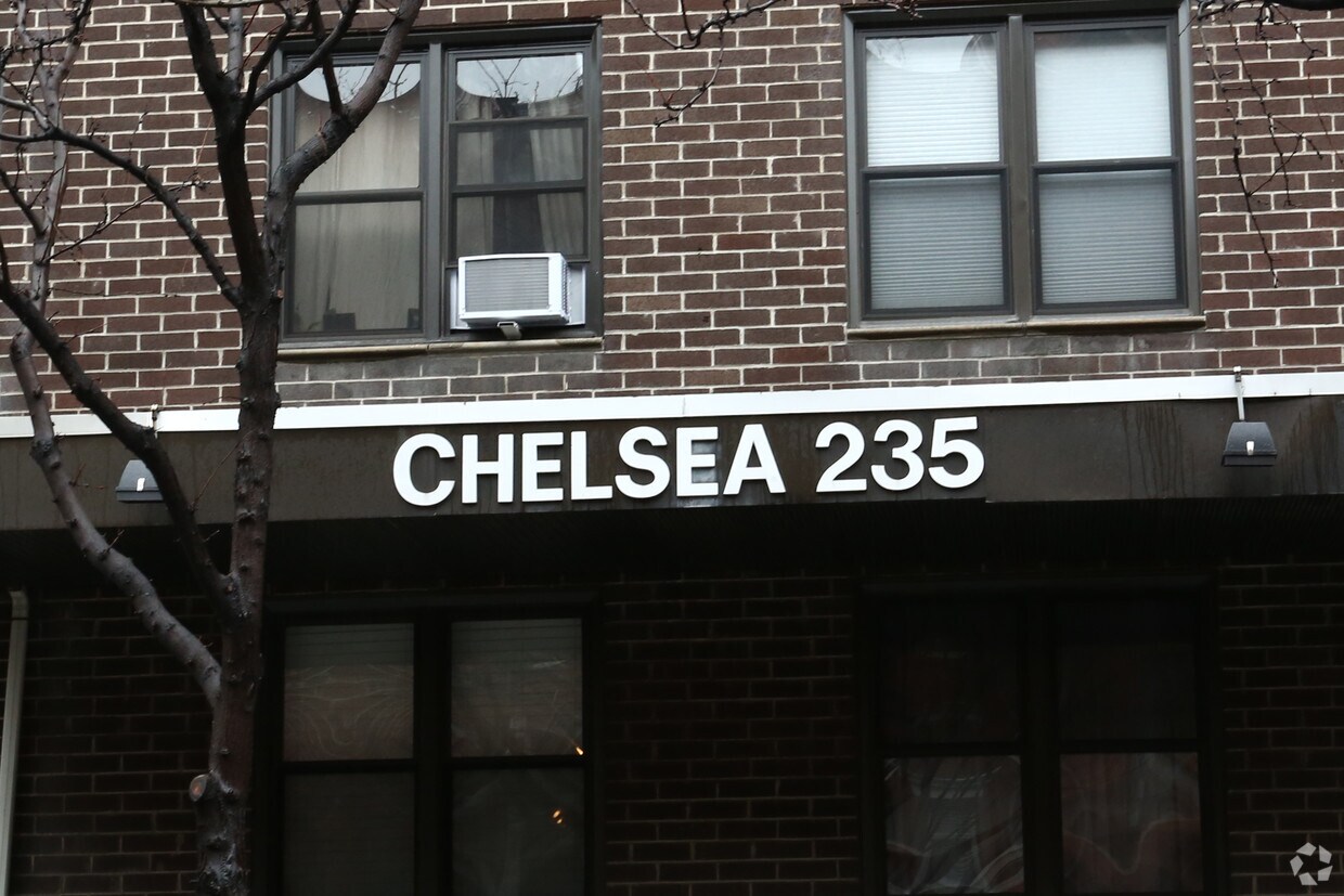 233 - 235 W 22nd Street - 233-235 W 22nd St