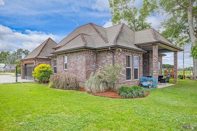 Foto del edificio - 111 Gentle Oak Blvd