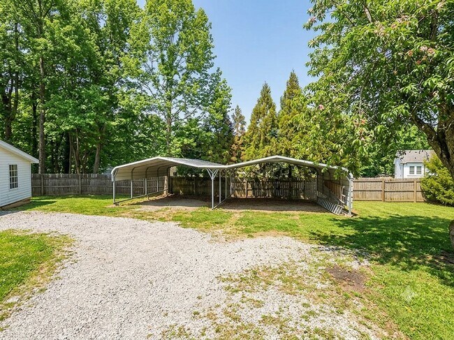 Foto del edificio - 530 Avent Ferry Rd