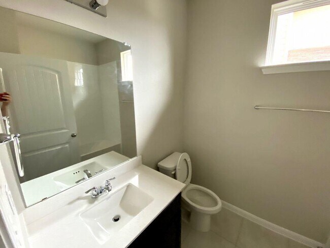 Foto del edificio - 6713 Ranchito Dr