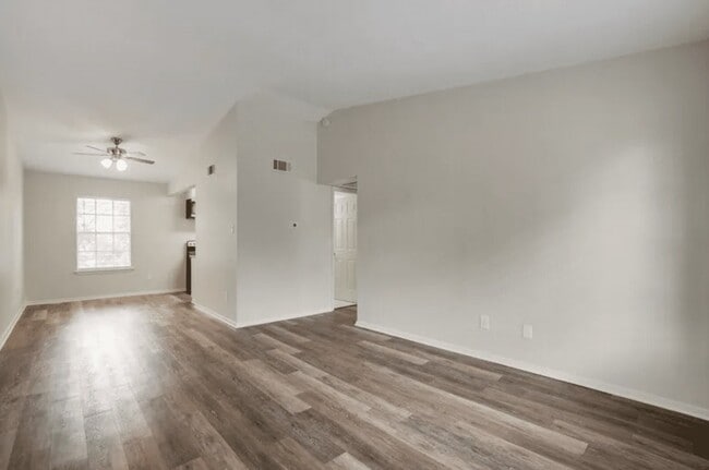 Foto del edificio - 313-319 Rose St