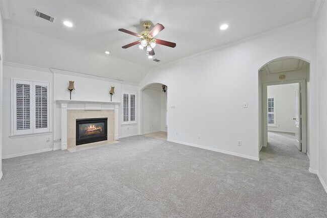 Foto del edificio - 403 Pine Creek Dr