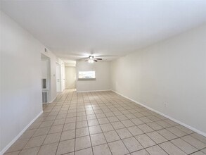 Building Photo - 2400 5th St
