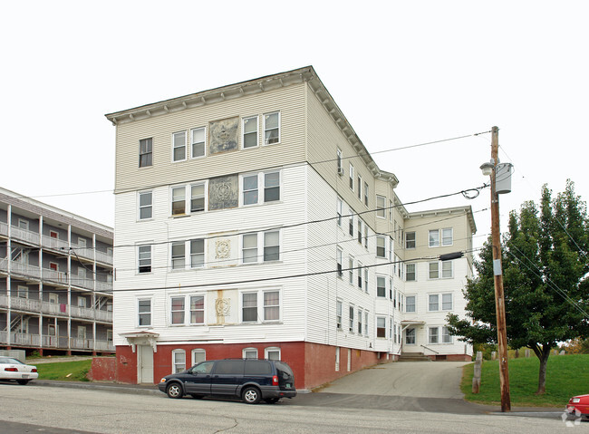 Building Photo - 102 Knox St