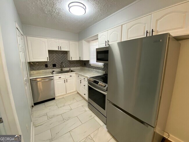 Foto del edificio - 4701 Flat Shoals Rd