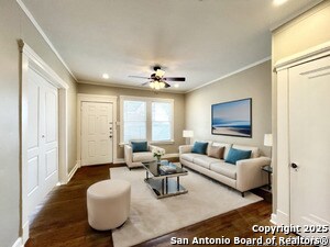 Foto del edificio - 411 E Courtland Pl