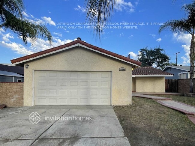 Building Photo - 10846 Archway Dr